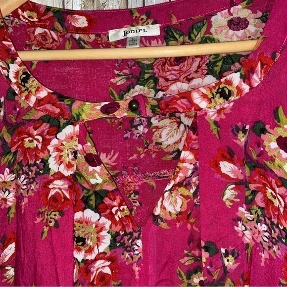 Jodifl Pink Button Neck Floral Tunic Dress - Picture 3 of 6